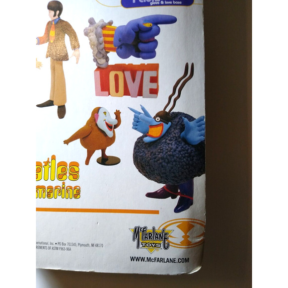 The Beatles Yellow Submarine George Harrison Action Figure 1999 & Sub Mod Groovy - Picture 9 of 9